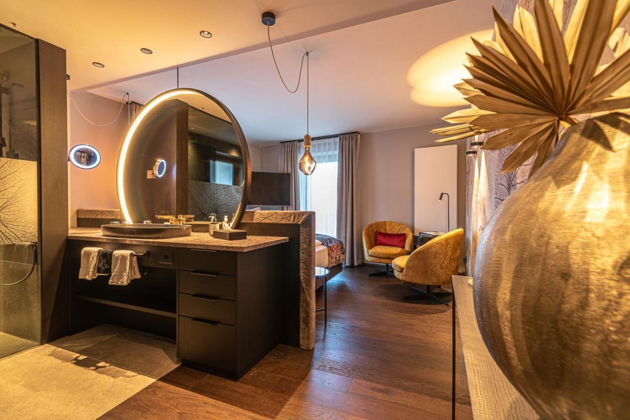 Hotel Zum Mohren Тезимо Экстерьер фото
