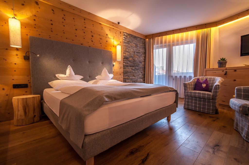 Hotel Zum Mohren Тезимо Экстерьер фото