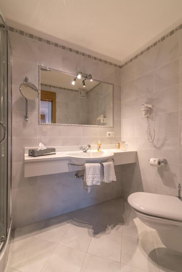 Hotel Zum Mohren Тезимо Экстерьер фото